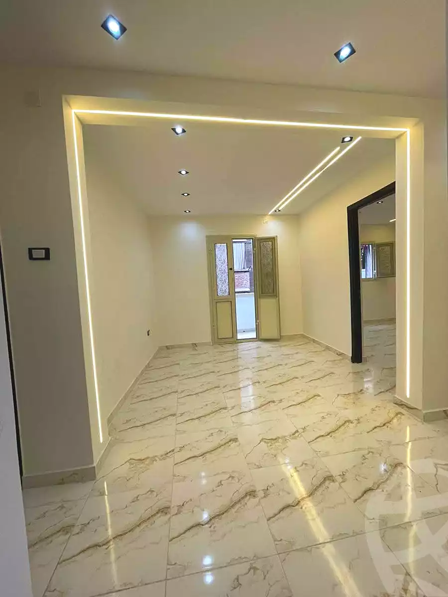 https://aqarmap.com.eg/ar/listing/6832695-for-sale-alexandria-el-asafra-shr-45