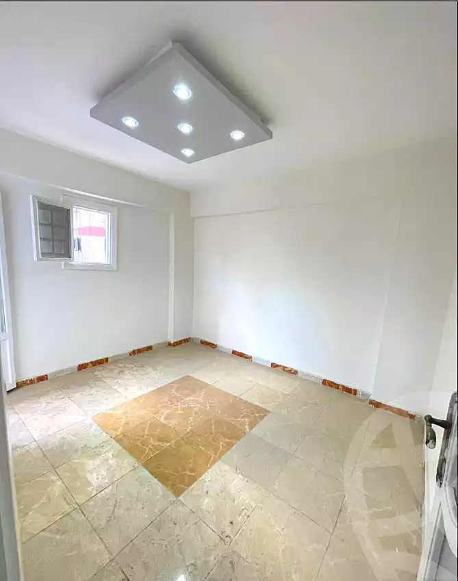 https://aqarmap.com.eg/ar/listing/6832764-for-sale-alexandria-lsywf-el-falki