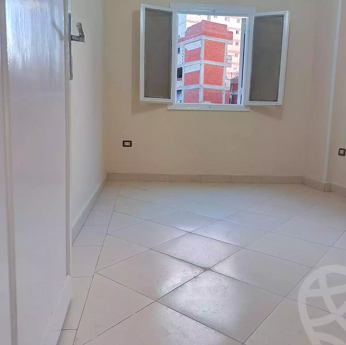 https://aqarmap.com.eg/ar/listing/6832811-for-sale-alexandria-el-mandara-nabawy-al-mohandes-st