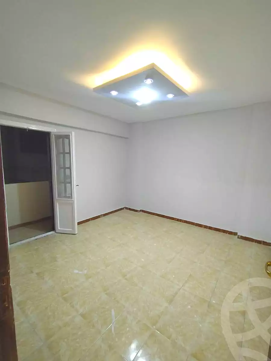 https://aqarmap.com.eg/en/listing/6833425-for-sale-alexandria-lsywf-el-falki