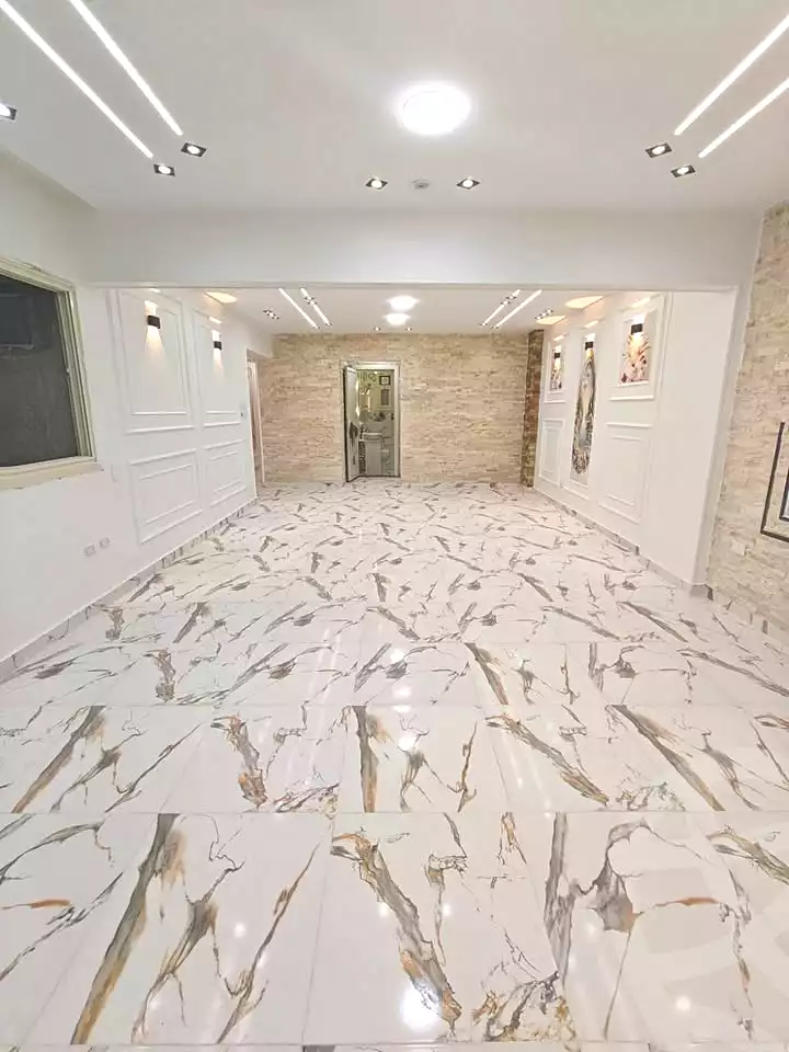 https://aqarmap.com.eg/ar/listing/6833465-for-sale-alexandria-el-asafra-l-sfr-bhry