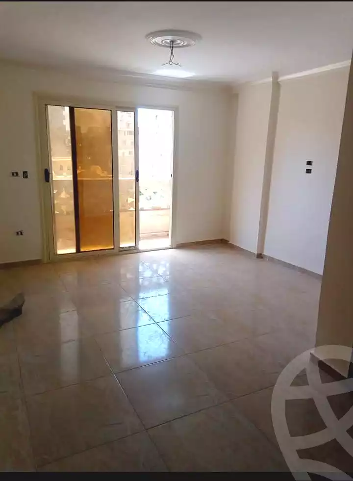 https://aqarmap.com.eg/en/listing/6833648-for-sale-alexandria-lsywf-gamila-abu-herid-st