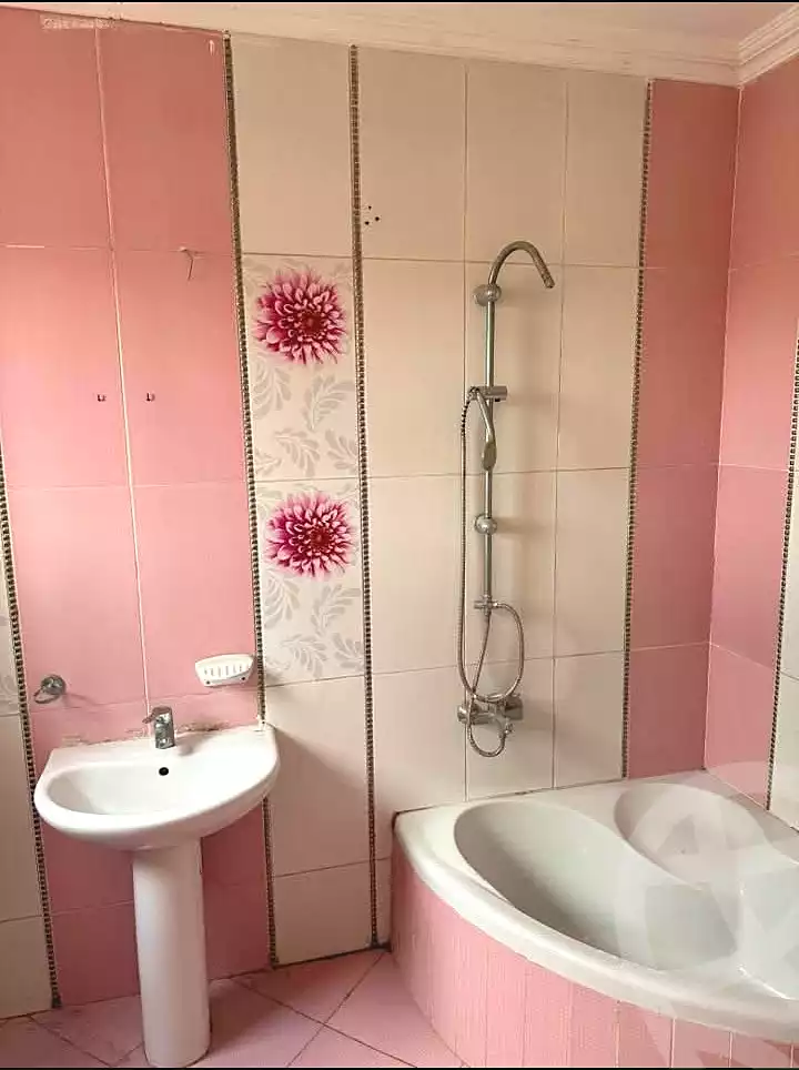 https://aqarmap.com.eg/en/listing/6833689-for-sale-alexandria-new-miami-eskot