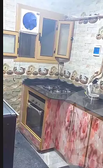 https://aqarmap.com.eg/ar/listing/6833934-for-sale-cairo-ain-shams-ain-shams-el-sharkia-el-zahraa-st