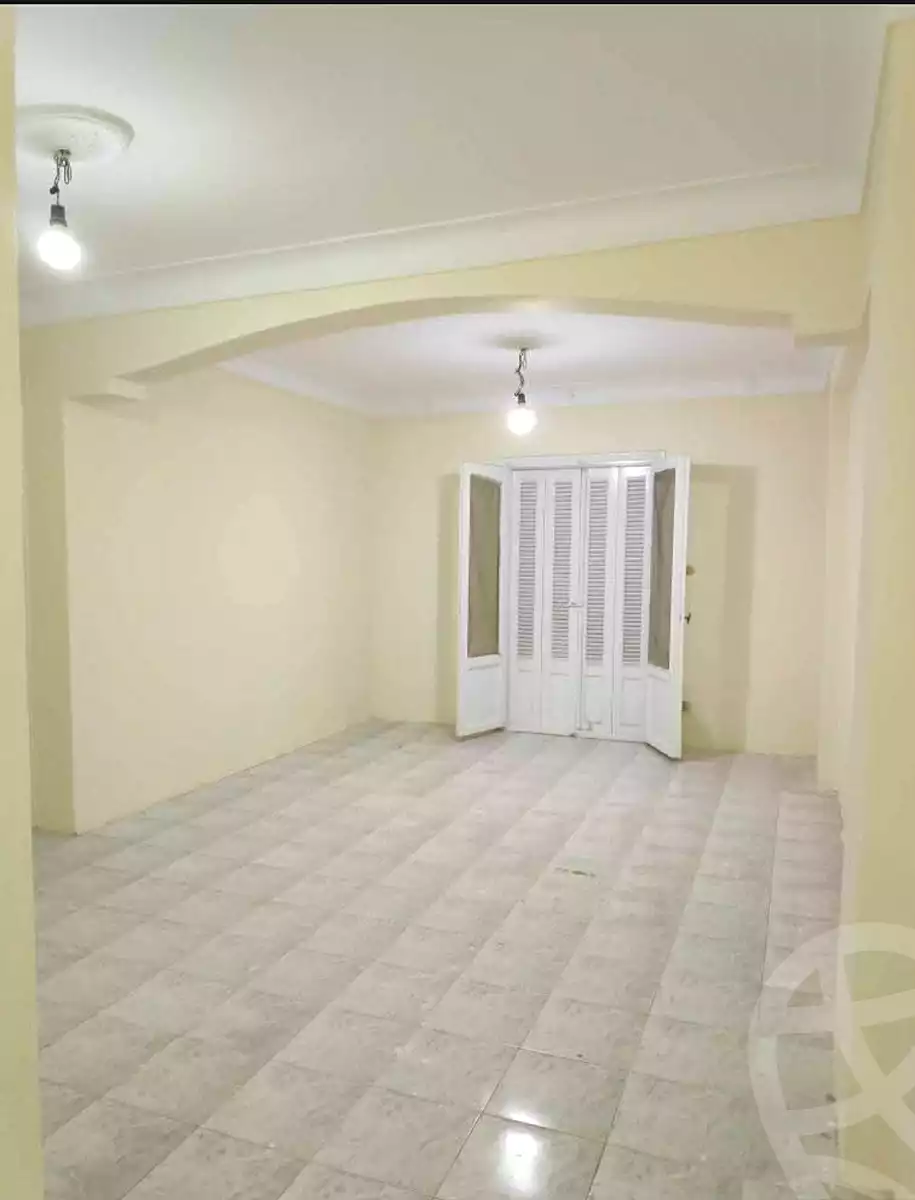 https://aqarmap.com.eg/ar/listing/6834186-for-sale-alexandria-el-asafra-l-sfr-qbly-street-30