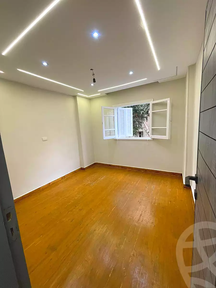 https://aqarmap.com.eg/ar/listing/6834237-for-sale-alexandria-camp-cesar