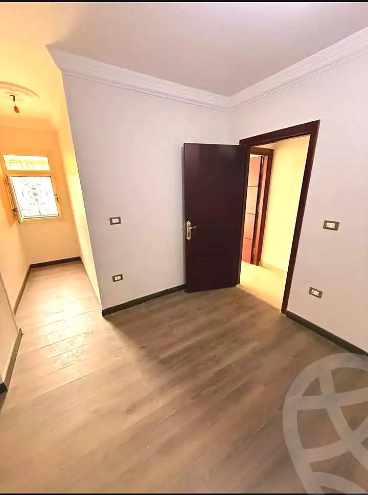 https://aqarmap.com.eg/en/listing/6834336-for-sale-alexandria-el-mandara-alex-el-mandara-bahri-sidi-kamal-st