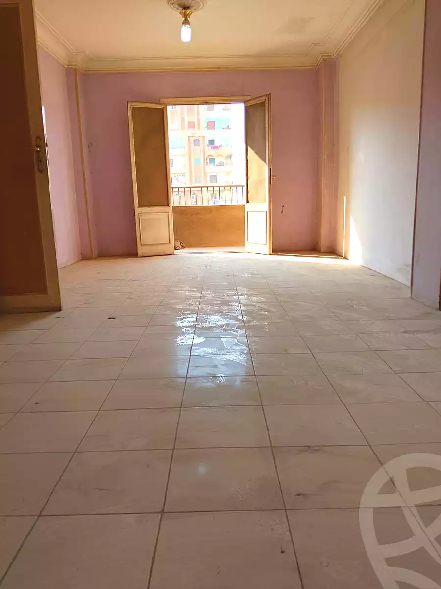 https://aqarmap.com.eg/ar/listing/6834833-for-sale-cairo-helwan-sherif-st