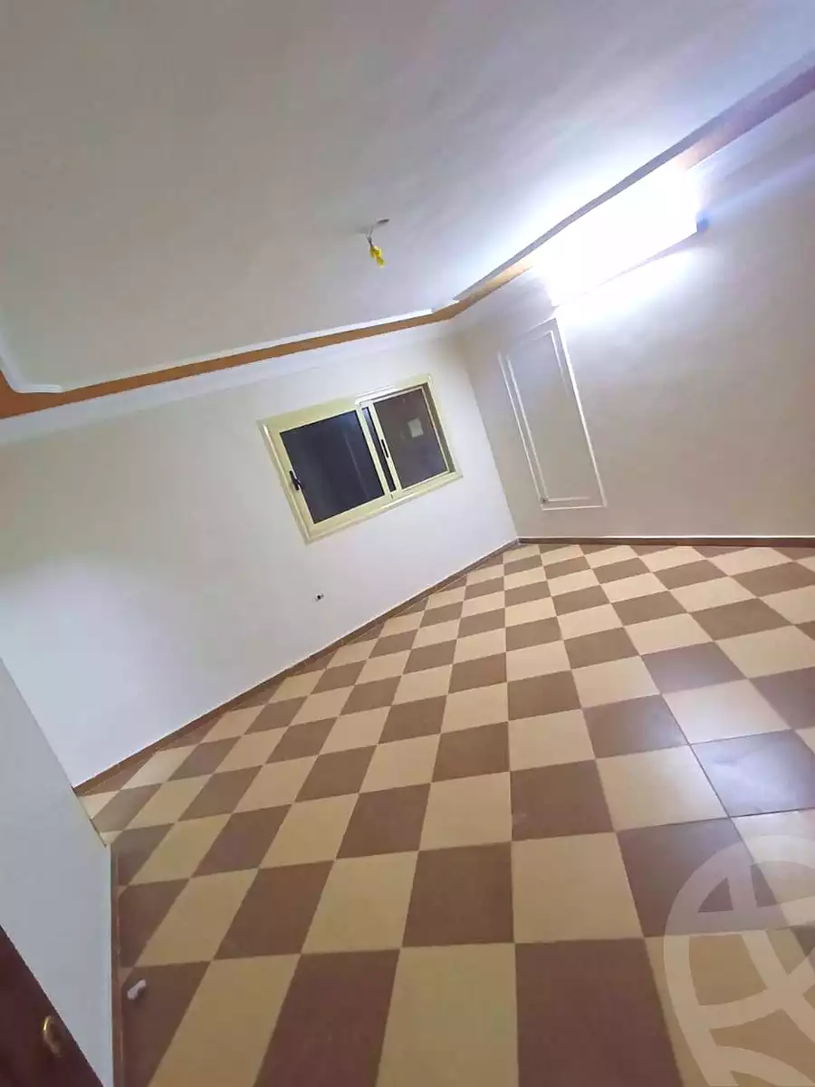 https://aqarmap.com.eg/ar/listing/6834867-for-sale-cairo-helwan-helwan-el-sharkeya-khesro-basha-st