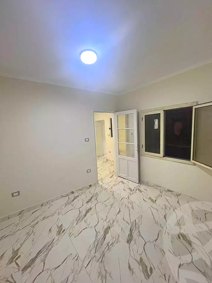 https://aqarmap.com.eg/ar/listing/6834692-for-sale-alexandria-sydy-bshr-sydy-bshr-bhry-shr-mhmwd-l-yswy