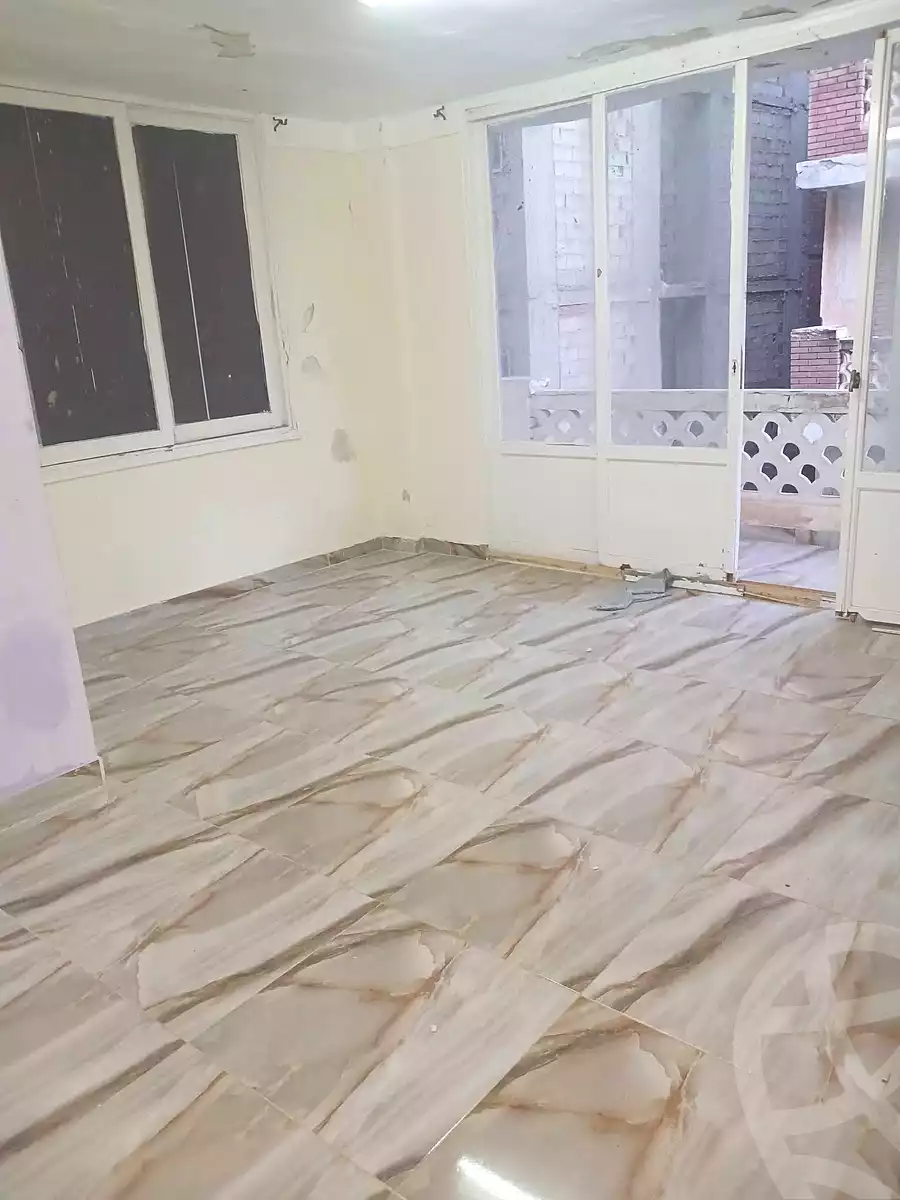 https://aqarmap.com.eg/en/listing/6836255-for-sale-alexandria-al-agamy-el-hanouvel