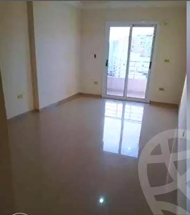 https://aqarmap.com.eg/ar/listing/6836260-for-rent-alexandria-ganaklis-shr-mrtdy-bsh