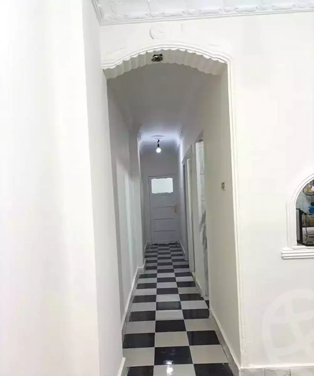 https://aqarmap.com.eg/en/listing/6836596-for-sale-alexandria-moharram-bey-othman-galal-st