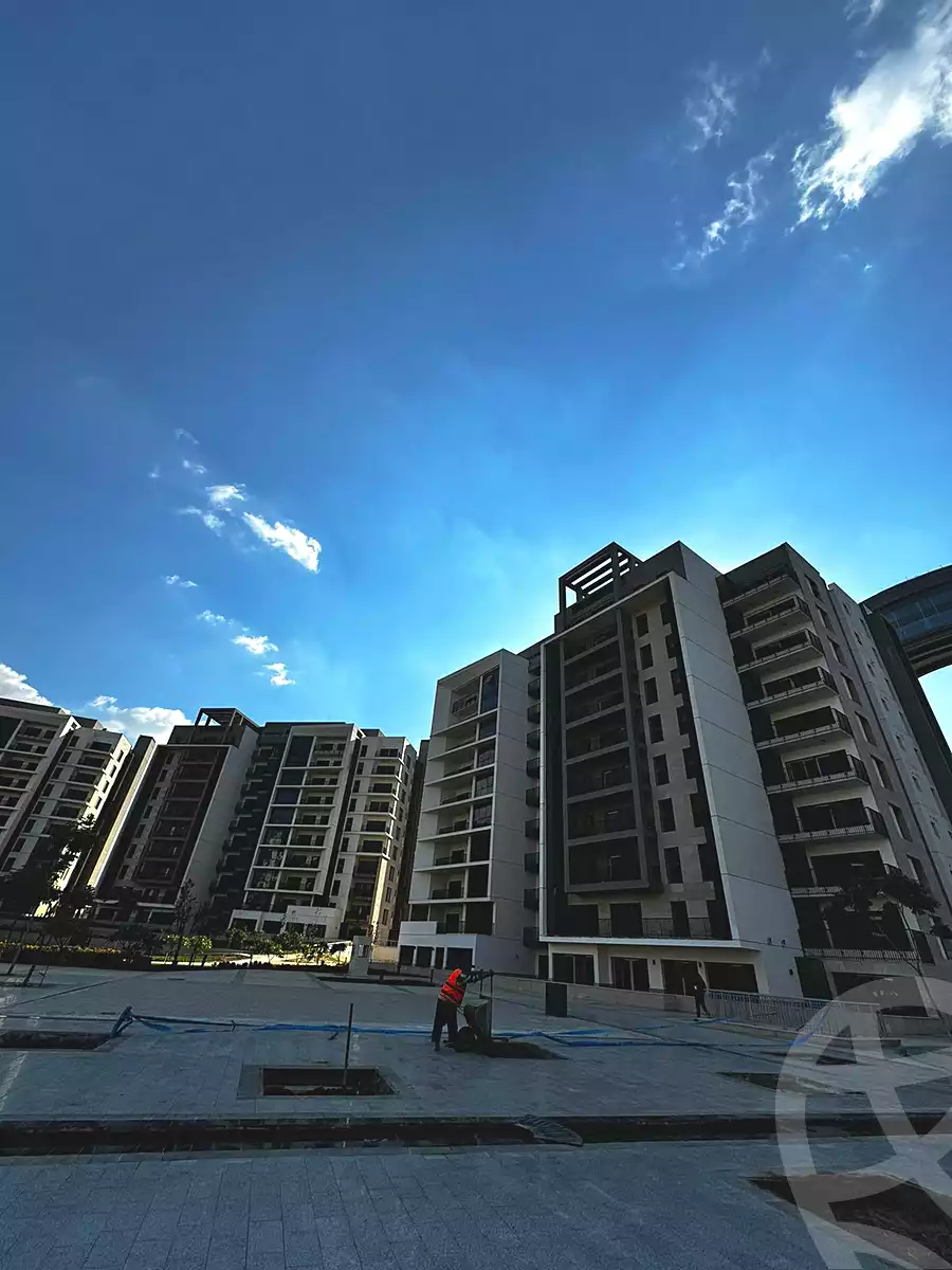 https://aqarmap.com.eg/ar/listing/6837351-for-sale-cairo-el-sheikh-zayed-city-compounds-zyd-wr-llttwyr-z-tower