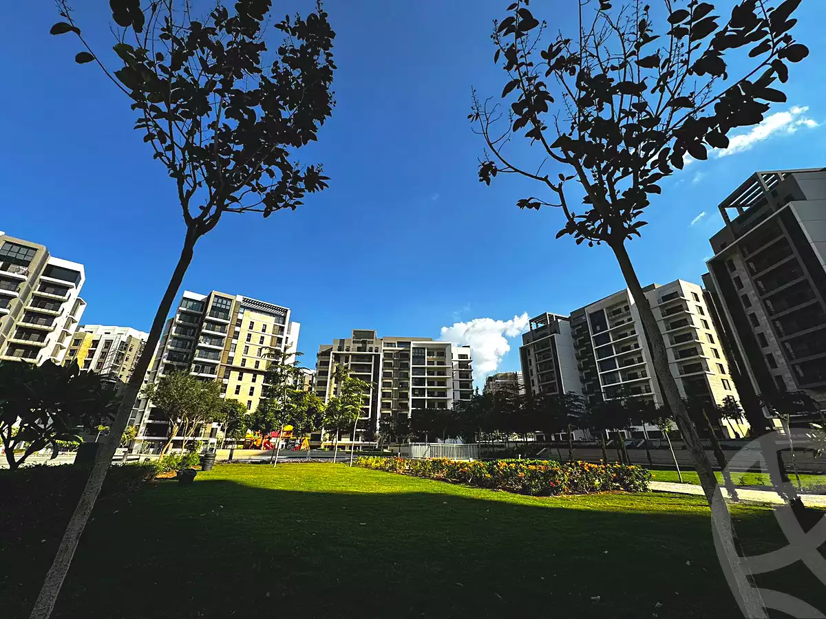 https://aqarmap.com.eg/ar/listing/6837351-for-sale-cairo-el-sheikh-zayed-city-compounds-zyd-wr-llttwyr-z-tower
