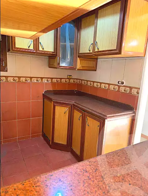 https://aqarmap.com.eg/ar/listing/6837372-for-rent-alexandria-el-mandara