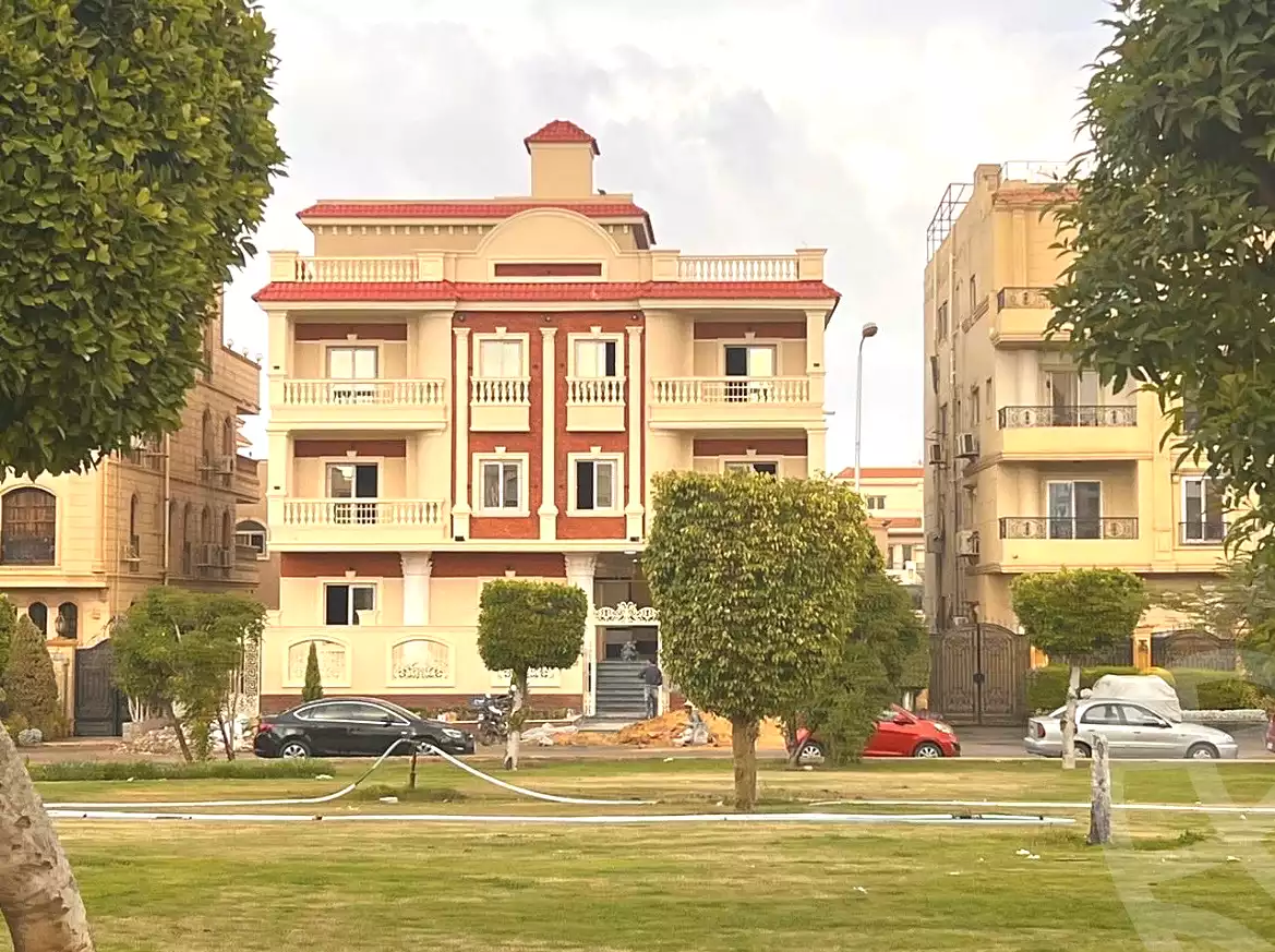 https://aqarmap.com.eg/en/listing/6837403-for-sale-cairo-new-cairo-ganob-el-akadamiya-south-academy-a