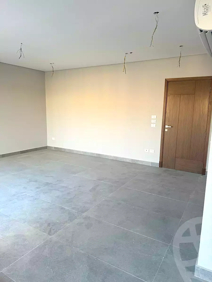 https://aqarmap.com.eg/ar/listing/6837474-for-sale-cairo-el-sheikh-zayed-city-compounds-kmbwnd-fyldj-wyst-dr-llttwyr