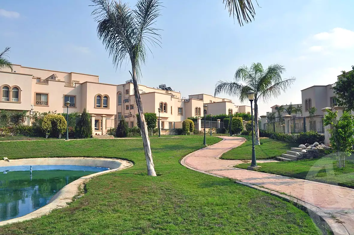 https://aqarmap.com.eg/en/listing/6837452-for-sale-cairo-el-sheikh-zayed-city-compounds-greens