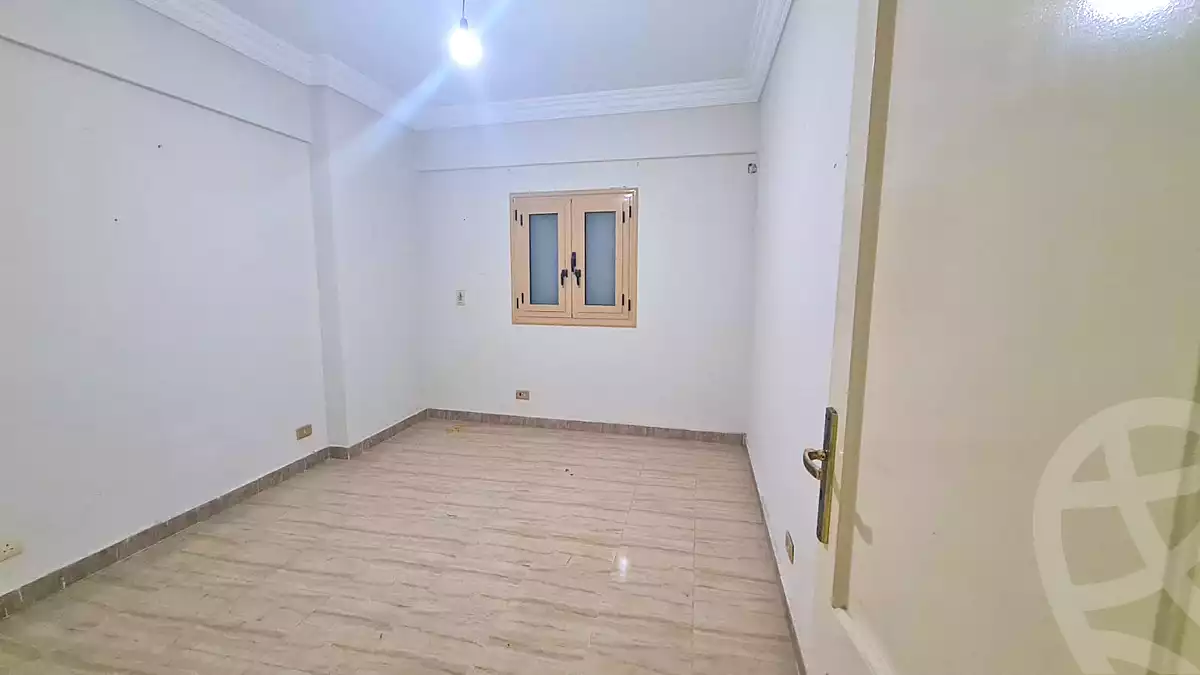 https://aqarmap.com.eg/ar/listing/6837938-for-sale-alexandria-smouha-tout-ankh-amoun-st