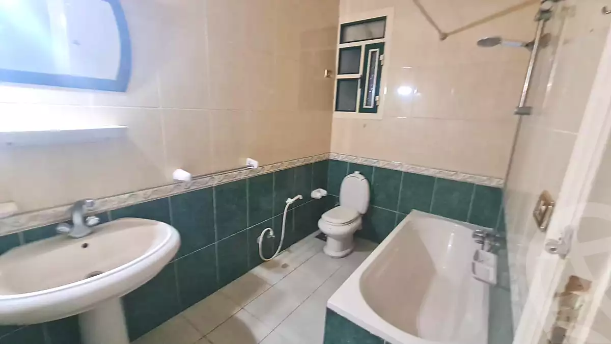 https://aqarmap.com.eg/ar/listing/6837938-for-sale-alexandria-smouha-tout-ankh-amoun-st
