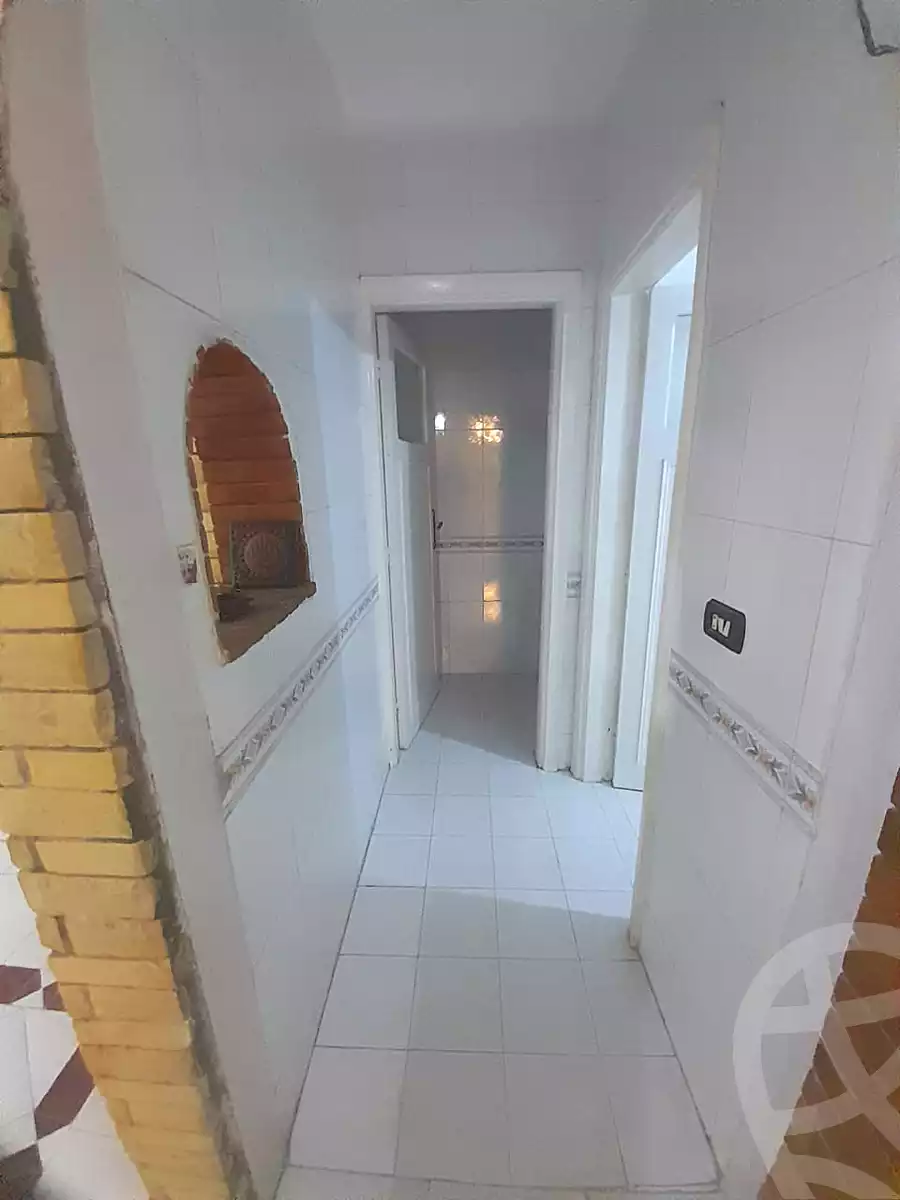 https://aqarmap.com.eg/ar/listing/6837997-for-sale-alexandria-ganaklis-el-arwam-church-st