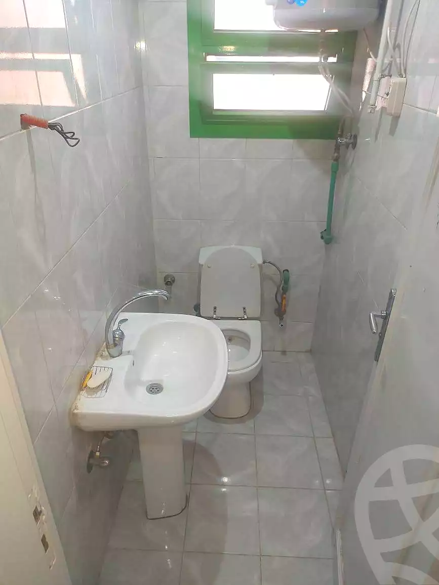 https://aqarmap.com.eg/en/listing/6837996-for-sale-cairo-helwan-sherif-st