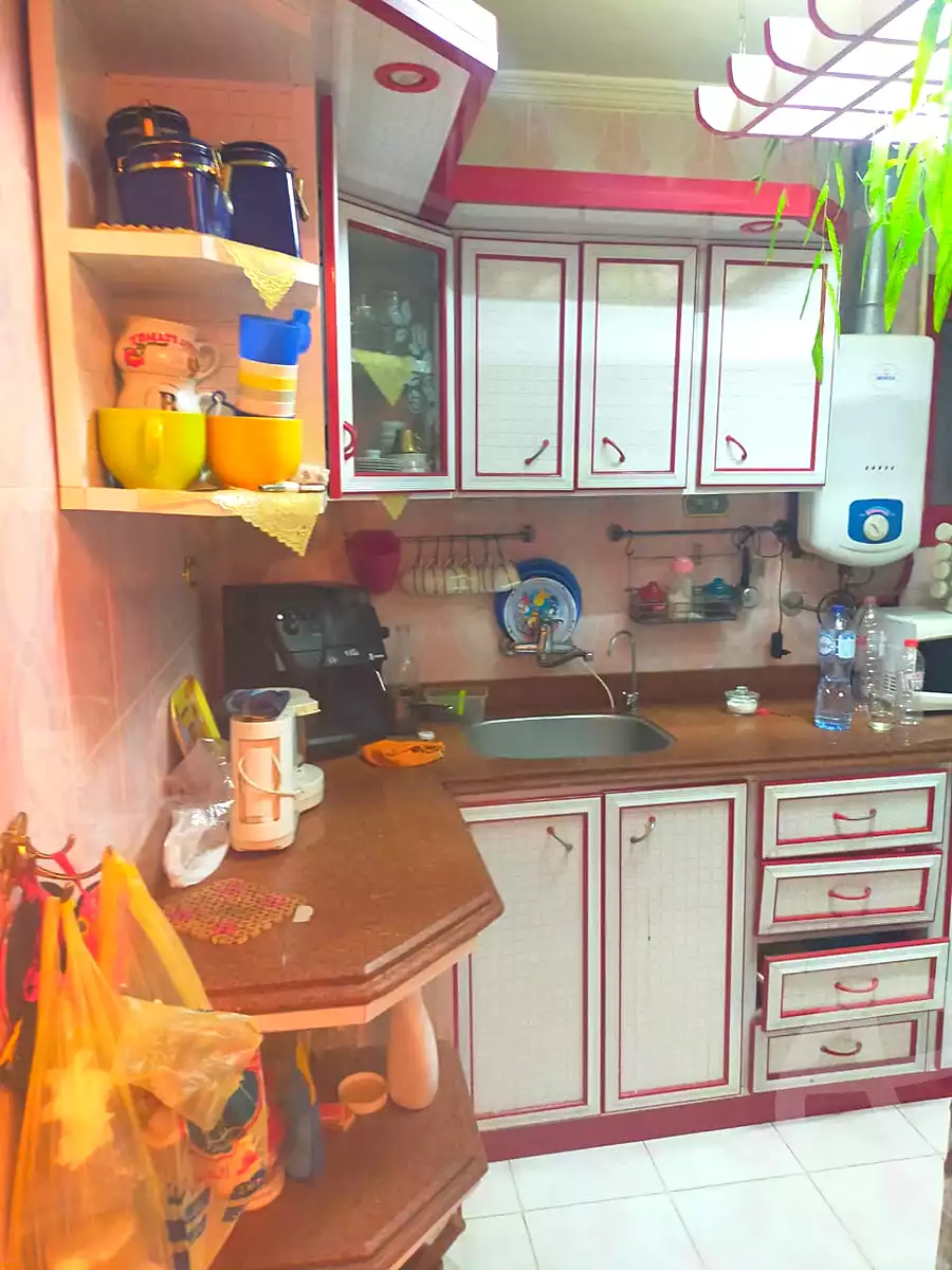 https://aqarmap.com.eg/ar/listing/6838047-for-sale-alexandria-ganaklis-el-fath-st