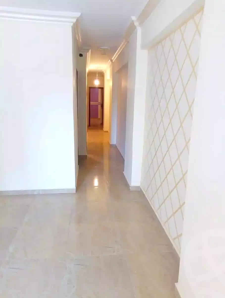 https://aqarmap.com.eg/ar/listing/6838166-for-sale-alexandria-lsywf-shamaa