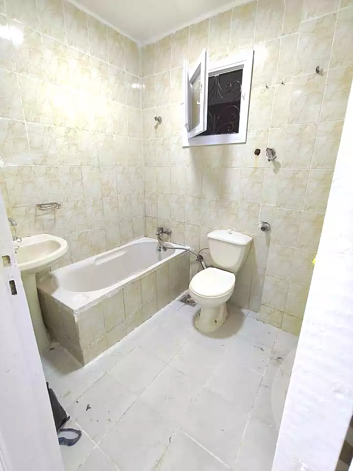 https://aqarmap.com.eg/ar/listing/6838187-for-sale-alexandria-al-agamy-shataa-el-nakheel