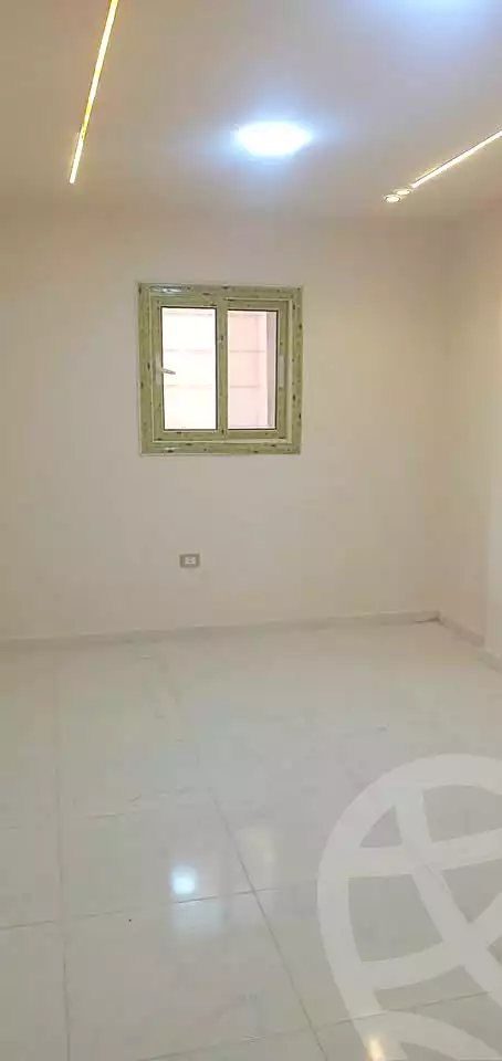 https://aqarmap.com.eg/ar/listing/6838451-for-sale-alexandria-lsywf-abd-el-fattah-el-shashaei-st