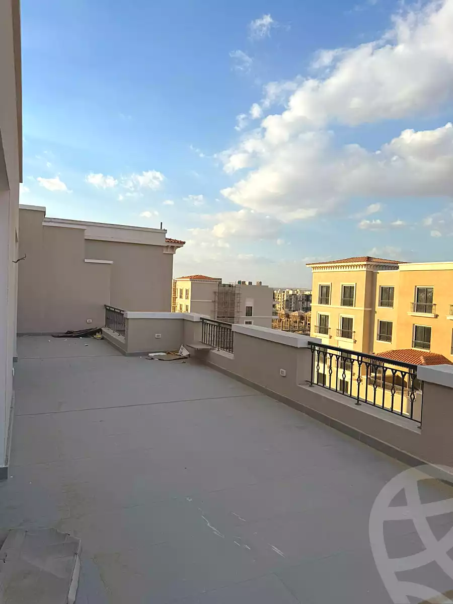 https://aqarmap.com.eg/ar/listing/6838831-for-sale-cairo-el-sheikh-zayed-city-compounds-kmbwnd-fyldj-wyst-dr-llttwyr