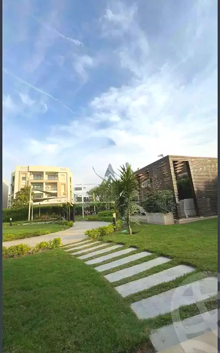 https://aqarmap.com.eg/en/listing/6838898-for-sale-cairo-heliopolis-compounds-valore-thawra-bonyan