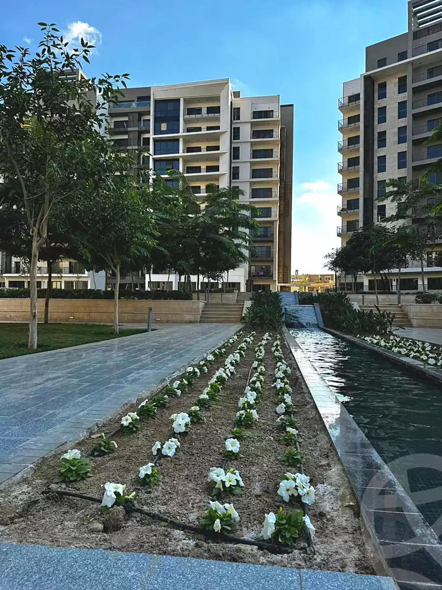 https://aqarmap.com.eg/ar/listing/6839234-for-sale-cairo-el-sheikh-zayed-city-compounds-zyd-wr-llttwyr-z-tower
