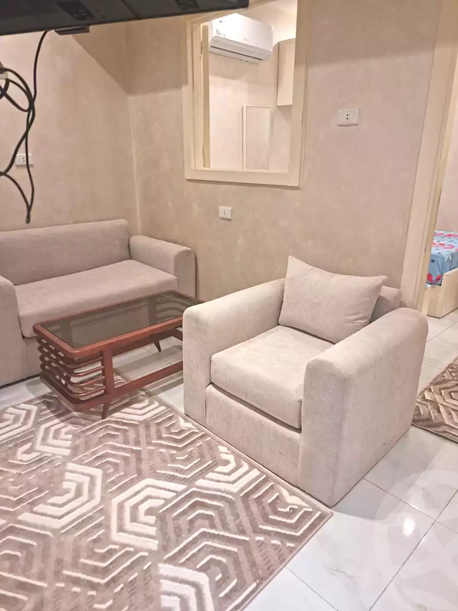 https://aqarmap.com.eg/en/listing/6839271-for-rent-cairo-6th-of-october-el-ahyaa-neighborhood-2nd-dr-mohammed-badawi-st