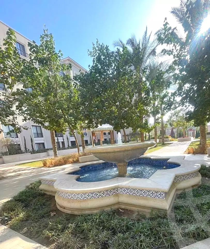 https://aqarmap.com.eg/en/listing/6839381-for-sale-cairo-el-sheikh-zayed-city-compounds-kmbwnd-fyldj-wyst-dr-llttwyr
