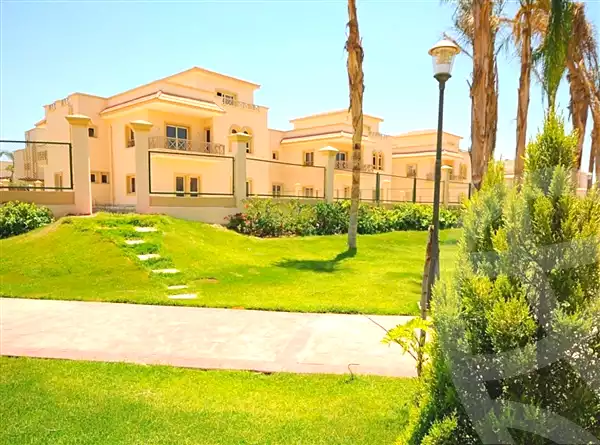 https://aqarmap.com.eg/ar/listing/6839468-for-sale-cairo-el-sheikh-zayed-city-compounds-greens