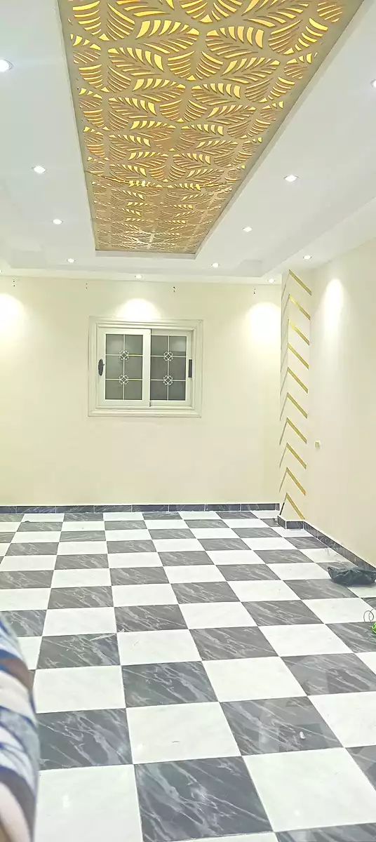 https://aqarmap.com.eg/ar/listing/6839493-for-sale-alexandria-al-agamy-el-hanouvel