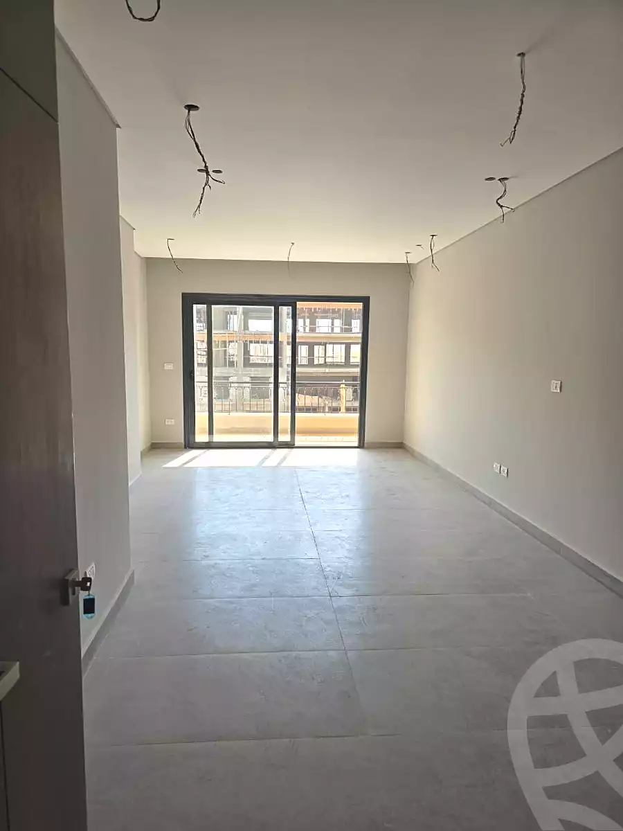 https://aqarmap.com.eg/en/listing/6839497-for-sale-cairo-el-sheikh-zayed-city-compounds-kmbwnd-fyldj-wyst-dr-llttwyr
