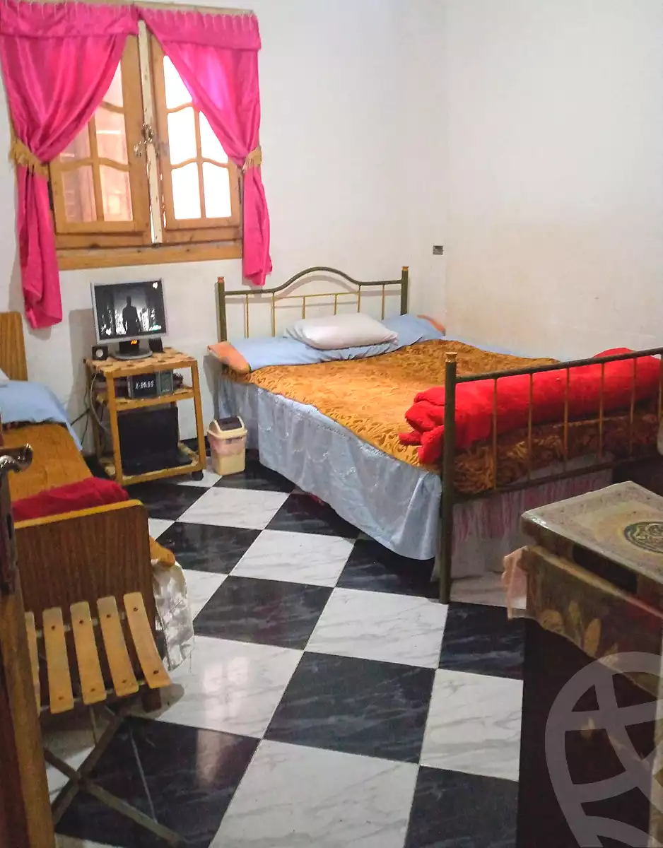 https://aqarmap.com.eg/ar/listing/6839516-for-sale-alexandria-al-agamy-el-hanouvel
