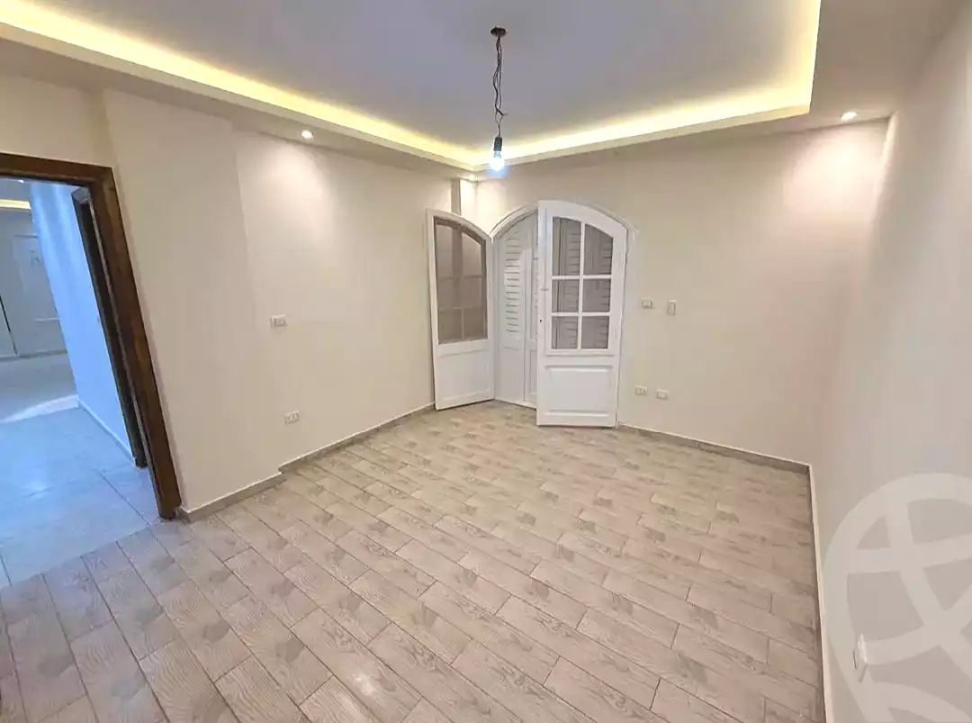https://aqarmap.com.eg/en/listing/6839568-for-sale-alexandria-al-agamy-lbytsh-el-hanafeya-st