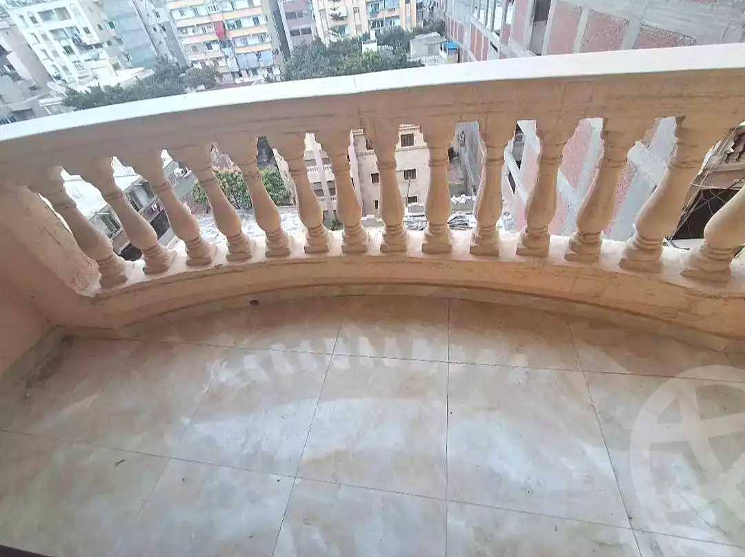 https://aqarmap.com.eg/ar/listing/6839574-for-sale-alexandria-al-agamy-lbytsh-ibrahim-othman-st