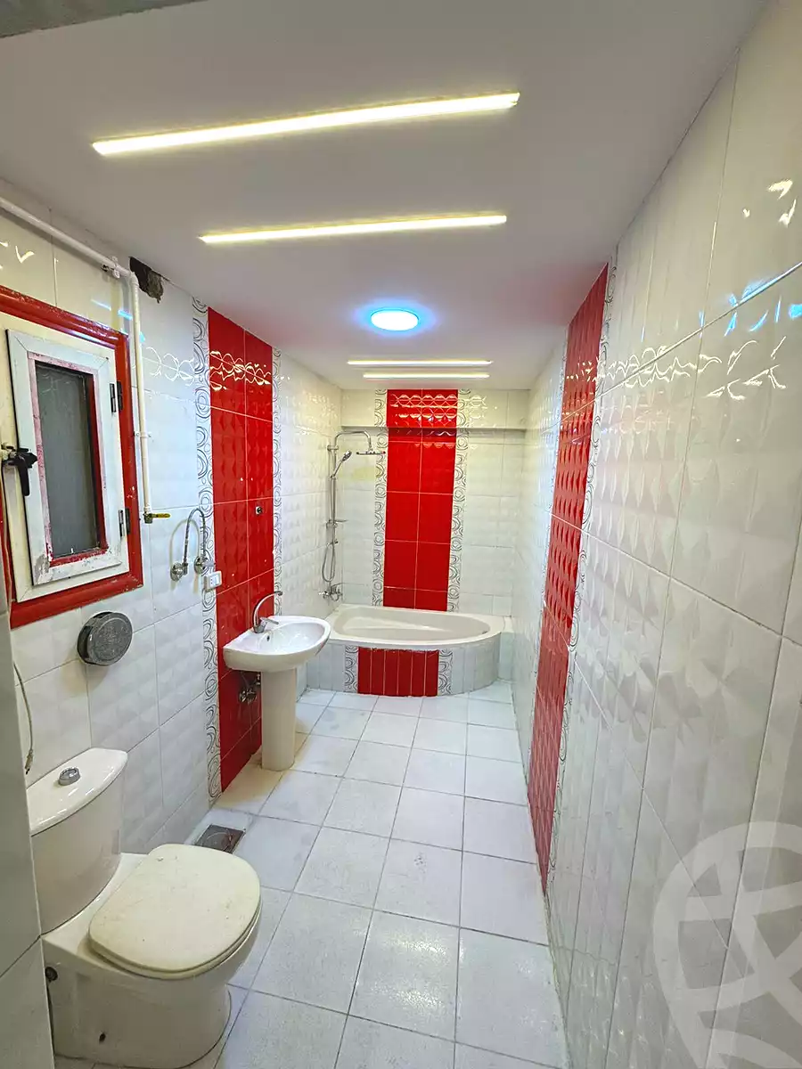 https://aqarmap.com.eg/ar/listing/6839852-for-sale-alexandria-sydy-bshr-sydy-bshr-bhry-shr-mhmwd-l-yswy