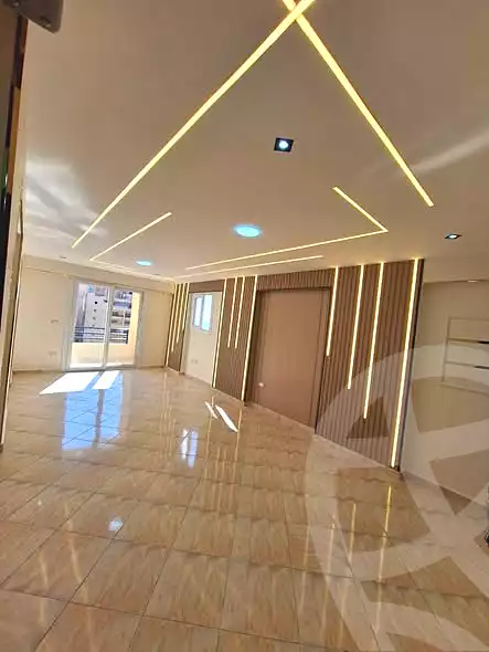 https://aqarmap.com.eg/ar/listing/6839927-for-sale-alexandria-sydy-bshr-sydy-bshr-bhry-shr-mhmwd-l-yswy