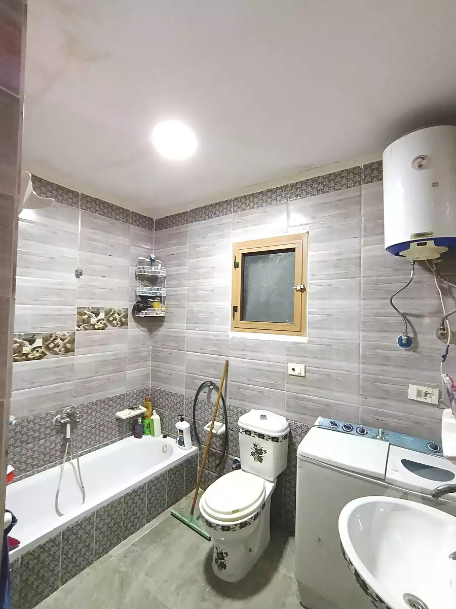 https://aqarmap.com.eg/en/listing/6839946-for-sale-alexandria-lsywf-el-falki