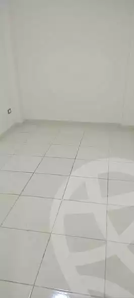 https://aqarmap.com.eg/ar/listing/6839954-for-sale-alexandria-sydy-bshr-sydy-bshr-bhry-gamal-abd-el-nasir-st