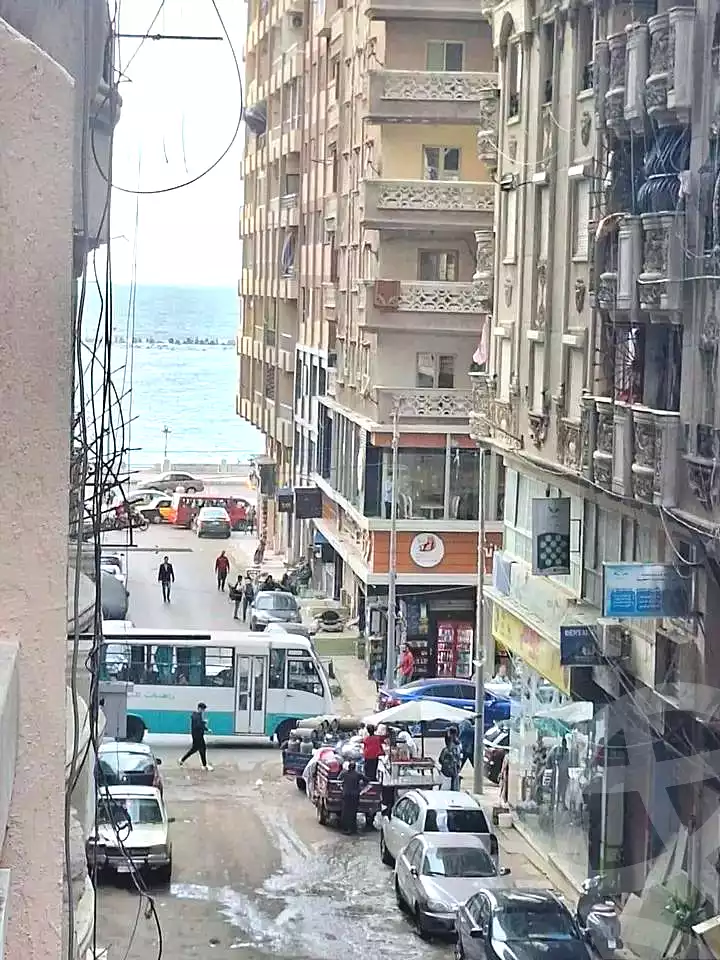 https://aqarmap.com.eg/ar/listing/6840095-for-sale-alexandria-sydy-bshr-sydy-bshr-bhry-street-16