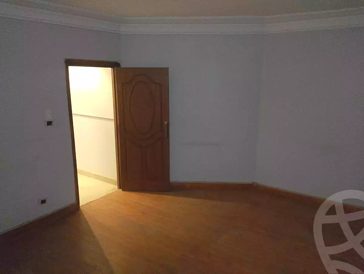 https://aqarmap.com.eg/en/listing/6840674-for-sale-cairo-shoubra-el-sahel-haret-ibrahim-sobih