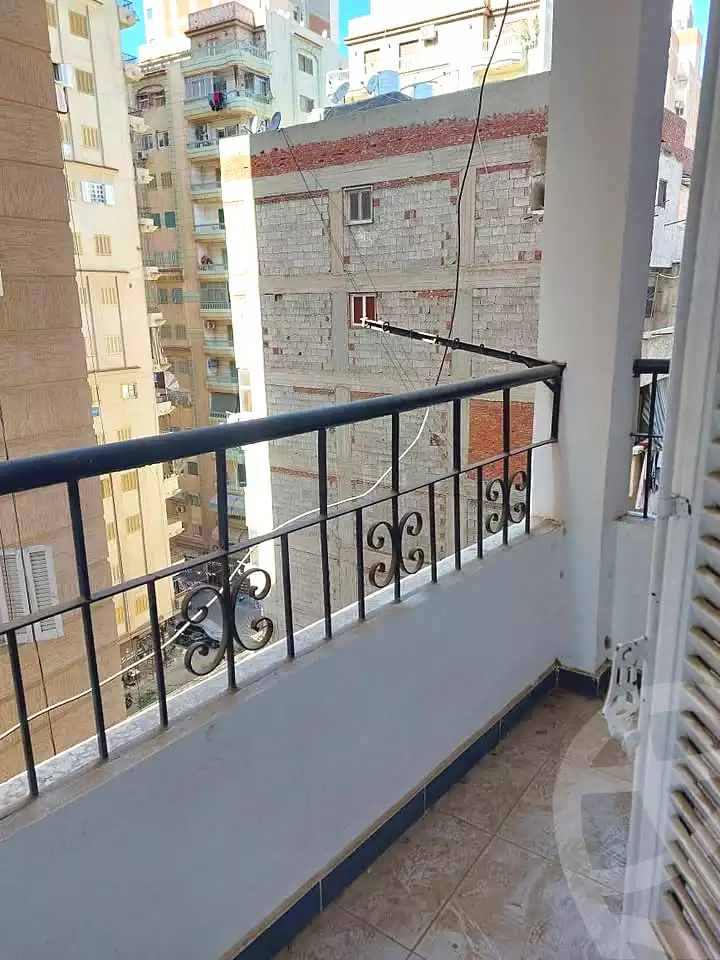 https://aqarmap.com.eg/ar/listing/6841353-for-sale-alexandria-el-asafra-shr-jml-bd-lnsr