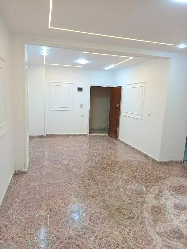 https://aqarmap.com.eg/ar/listing/6841450-for-sale-alexandria-al-agamy-lbytsh-bianchiii
